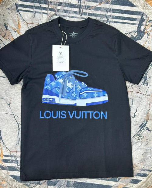 Graphic T-shirt